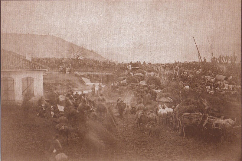 Ф. Душек. Переход русских войск на пути в Плевну. На заднем плане - место, куда 10 декабря 1877 года Осман-пашой был нанесен главный удар:
