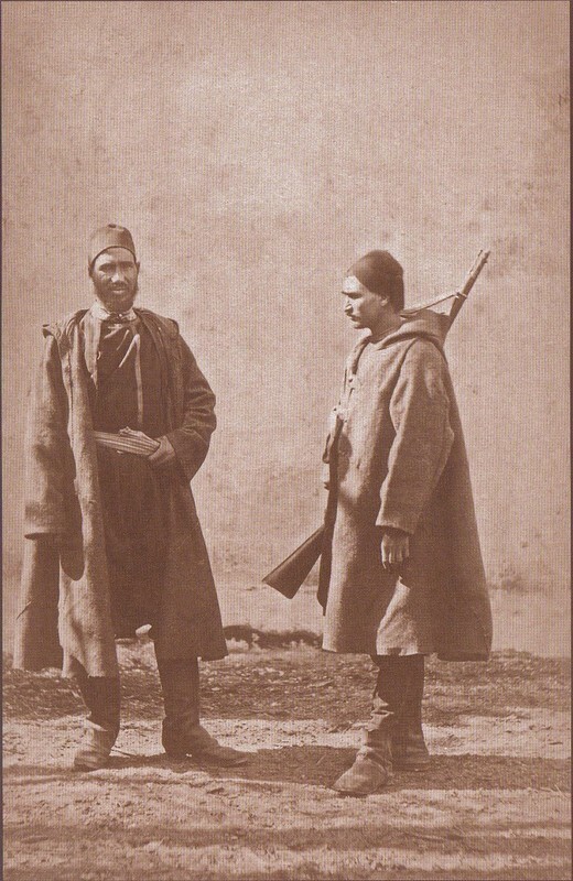 Ф. Душек. Болгарский доброволец ведет под конвоем пленного турецкого офицера, сентябрь 1877: