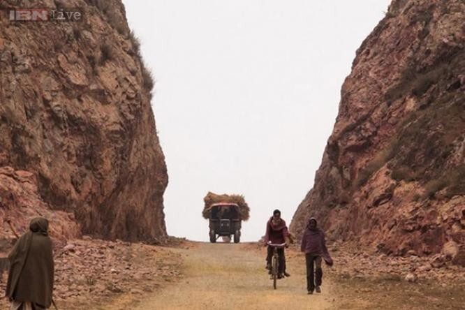 Путь в горе, проложенный Дхашратхом Манджхи.