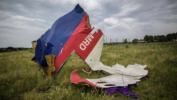 Катастрофа "Боинга" в небе Украины является операцией ЦРУ: эксперт  