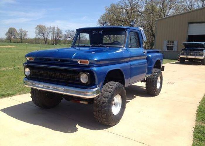 1966 Chevrolet Stepside Pickup новый салон, АКПП, полная реставрация $5,000