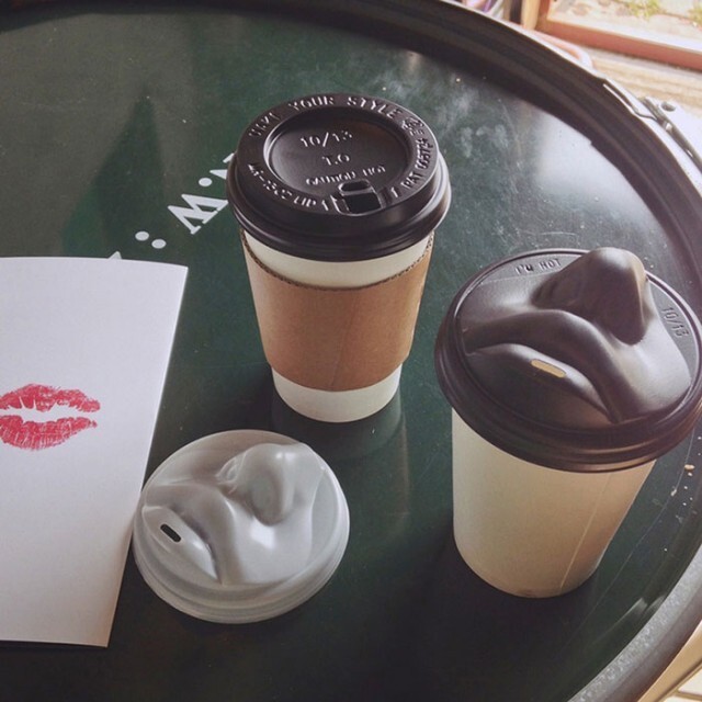Поцелуйте свой утренний кофе