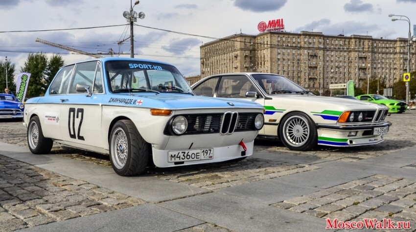 Старенькие спортивные BMW