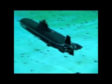 Модель подводной лодки на радиоуправлении 