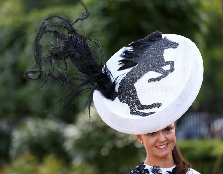 30 самых безумных шляп королевских скачек, которые трудно себе представить