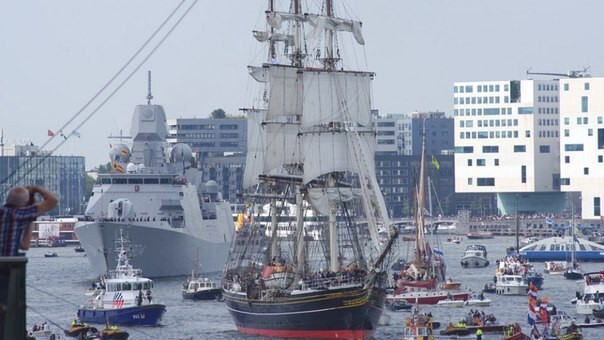 Раз в 5 лет в Амстердаме проходит парад кораблей SAIL Amsterdam