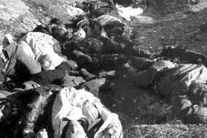 Фото № 13. Жертвы «ходжалинского геноцида» в долине.