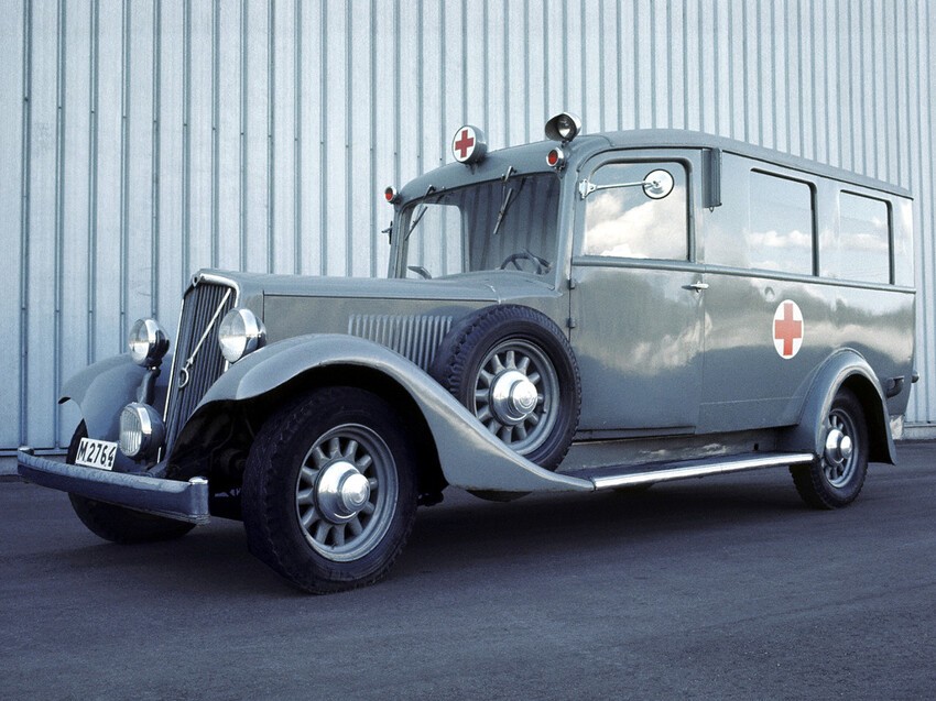 4. Volvo PV650 Ambulance Emergency Police '1934