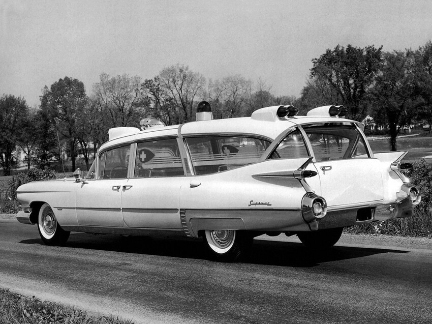 27. Superior Cadillac Crown Royale Ambulance (6890) '1959 