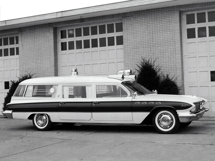 31. Flxible-Buick Premier Ambulance '1961