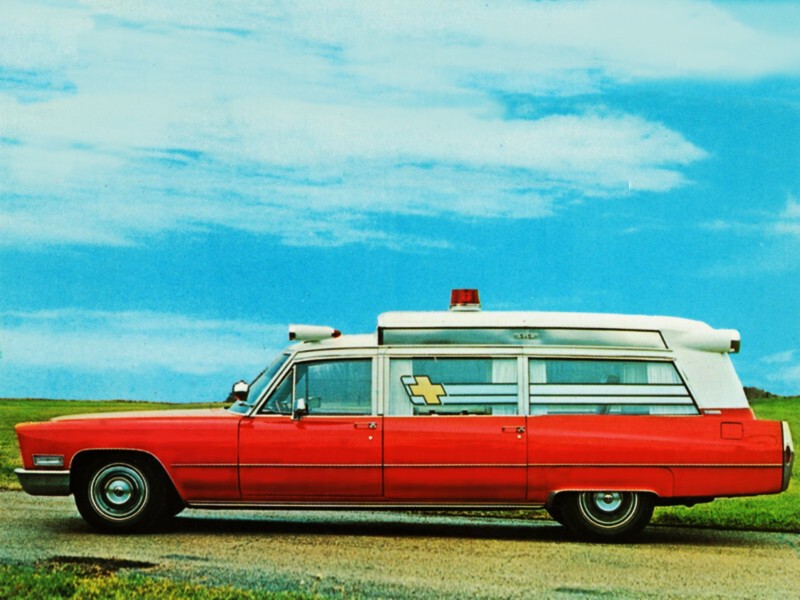 41. Cadillac Sayers & Scovill Kensington Ambulance (69890-Z) '1968