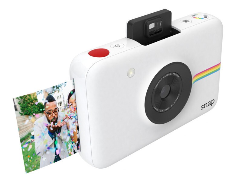 Компания Polaroid выпустила долгожданную карманную камеру Snap, способную не только фотографировать, но и распечатывать снимки небольшого формата..