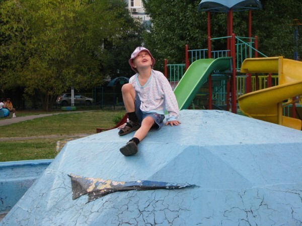 История Волчонка - нужна помощь шестилетнему ребенку из Донбасса.