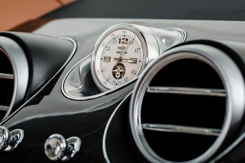 Bentley показала свой роскошный внедорожник Bentayga
