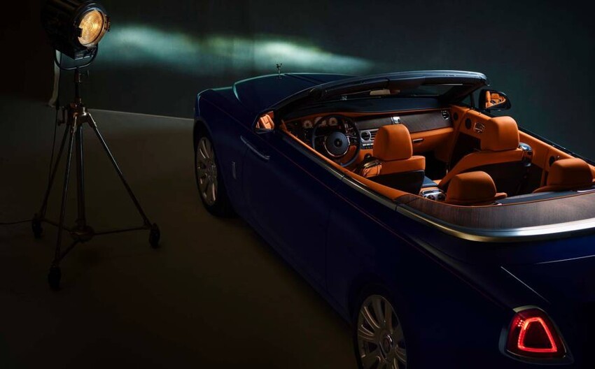 Rolls-Royce представил свой новый кабриолет Dawn