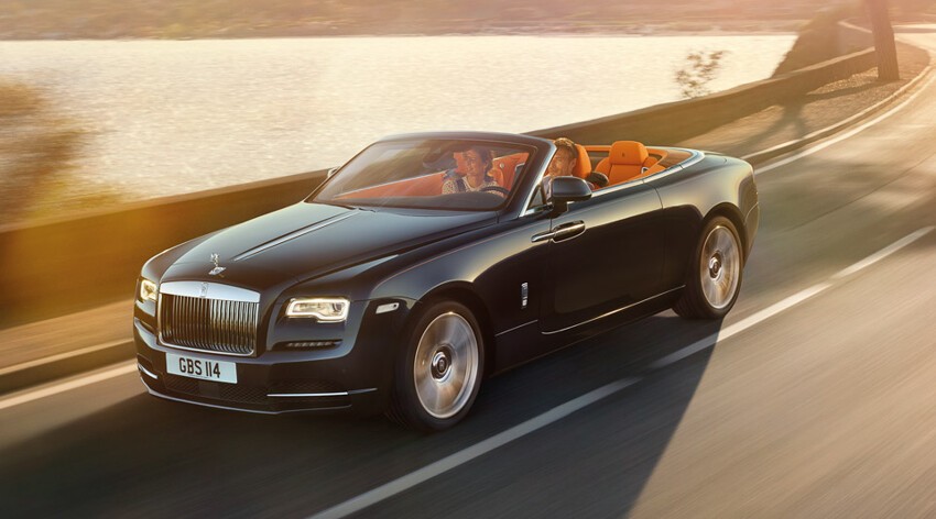 Rolls-Royce представил свой новый кабриолет Dawn