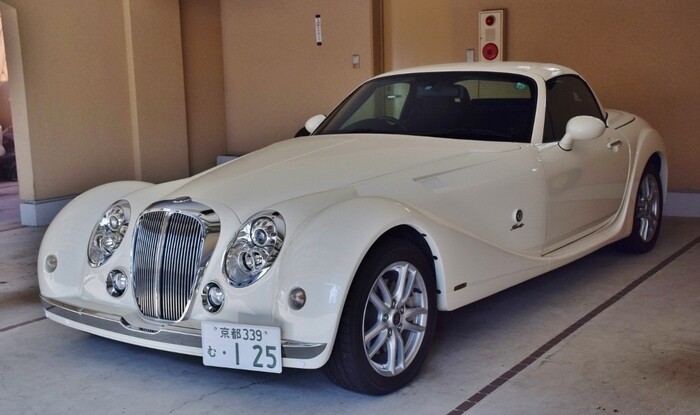 3. Mitsuoka Himiko