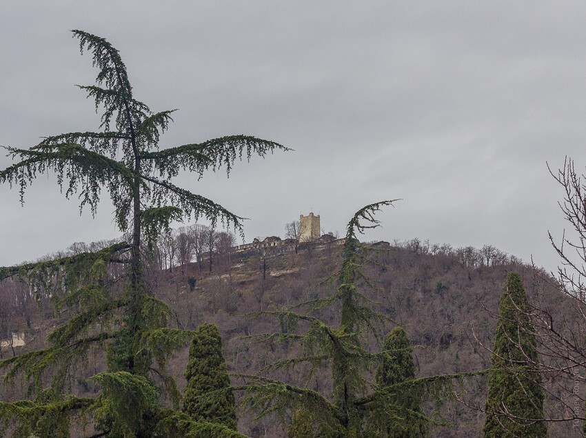 Иверская гора и Анакопийская крепость
