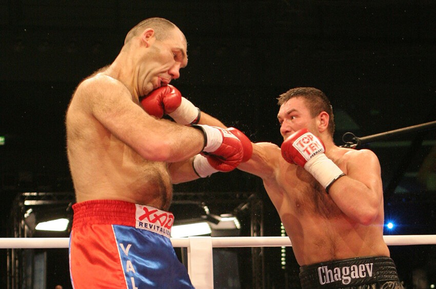 4. Бокс. Первое поражение Валуева (14 апреля 2007 г.)