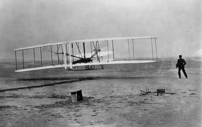 Первый полет первого самолета
