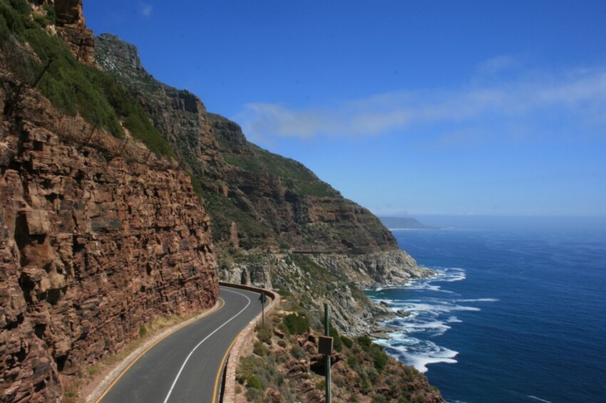 7. Chapman's Peak Drive в Южной Африке.