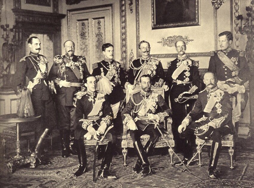 9 монархов на одной фотографии.