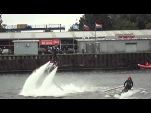 Летающие люди Шоу над водой и в воде Flyboard  