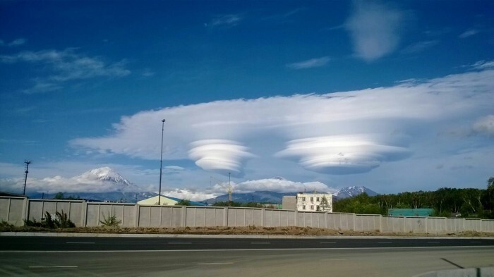 Необычные облака в небе над Камчаткой