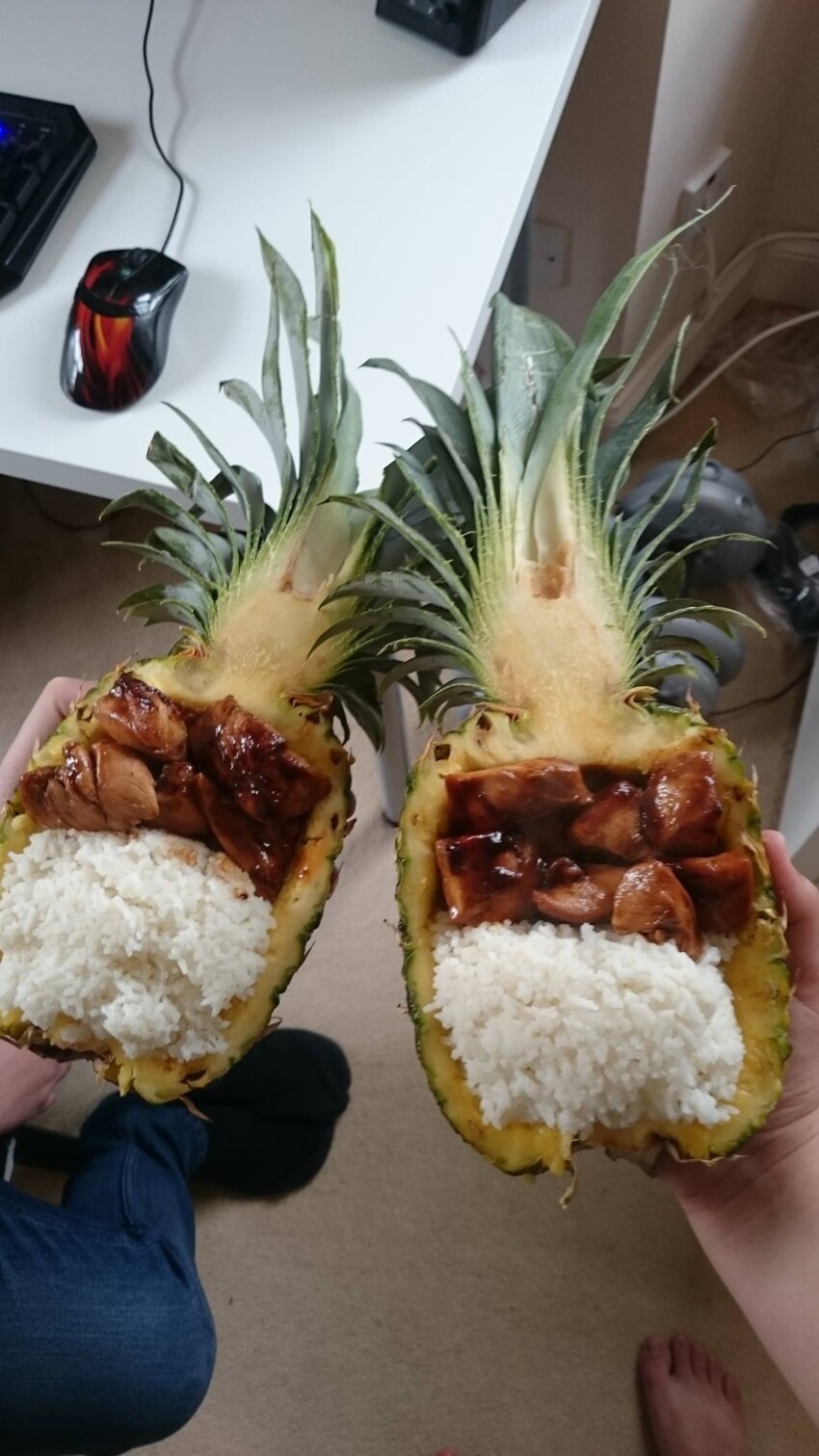 Ужин в ананасе