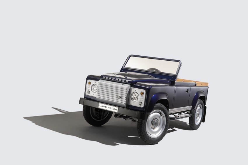 Land Rover Defender с педальным приводом