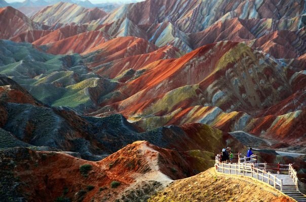 4 - Цветные скалы Чжанъе Данксиа, Китай