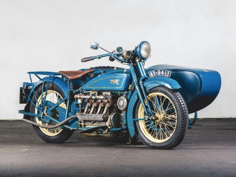 4. Henderson De Luxe Sidecar 1925 года 