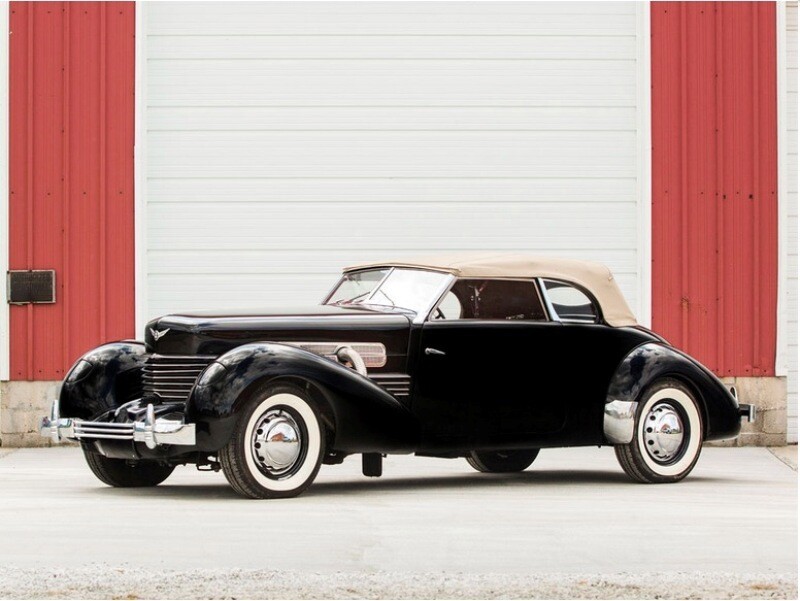 Интересные автомобили с аукциона Hershey Motor Lodge