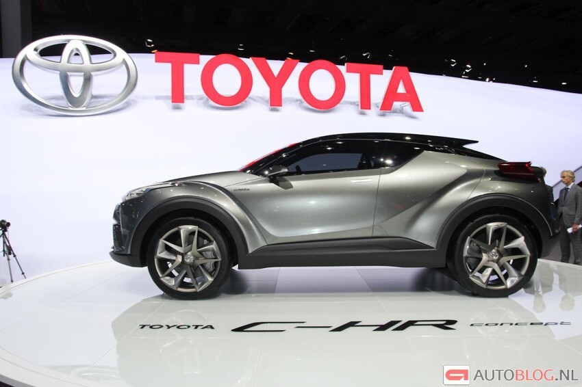Toyota показала конкурента Nissan Juke