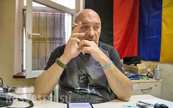 Оккупационный «губернатор» хочет уволить всех учителей-"сепаратистов".
