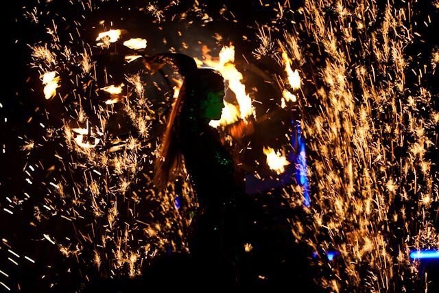 В Питере проходит фестиваль огненных искусств