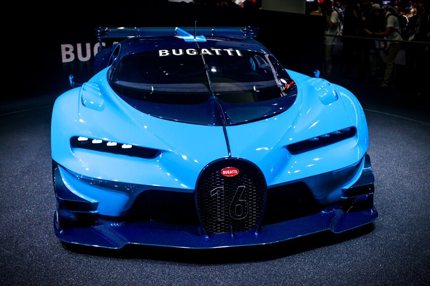 Bugatti превратила виртуальный гиперкар в настоящую машину