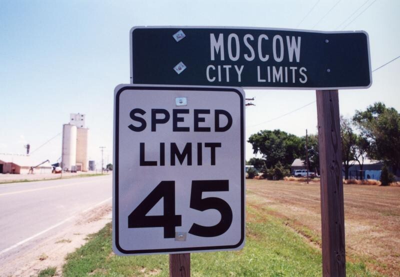 Это Москва, штат Канзас, США.