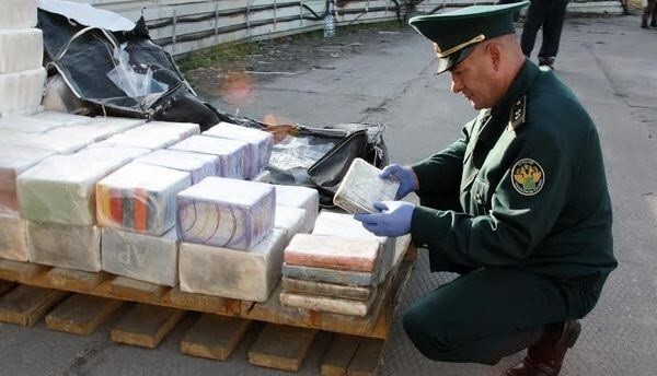 В Калининграде задержали судно из Бразилии с полутонной кокаина