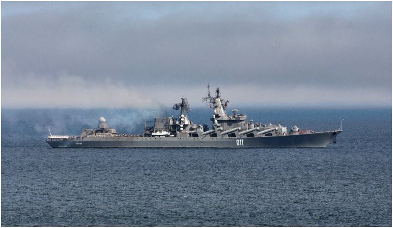 Корабли оперативного соединения ВМФ России в Средиземном Море
