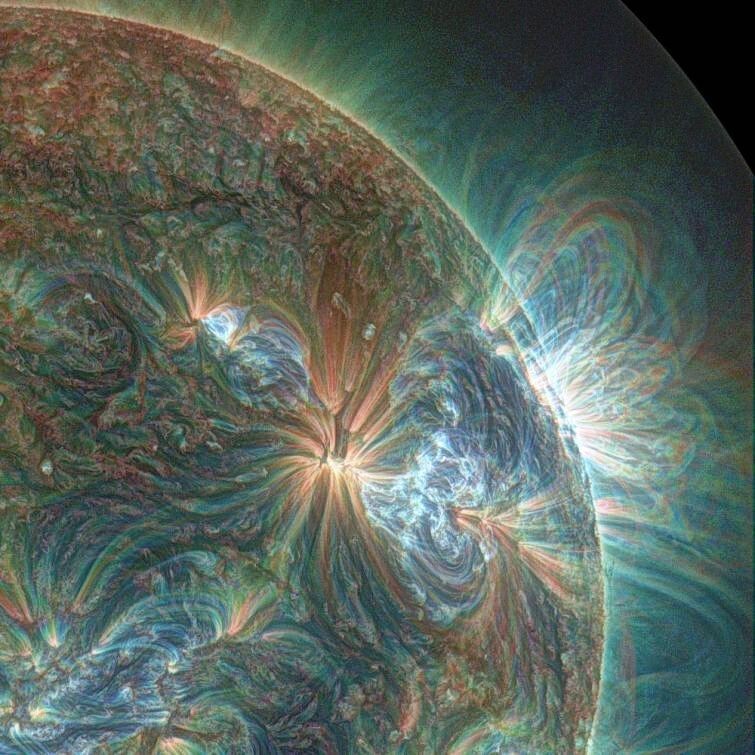 Снимок Солнца в ультрафиолетовом свете