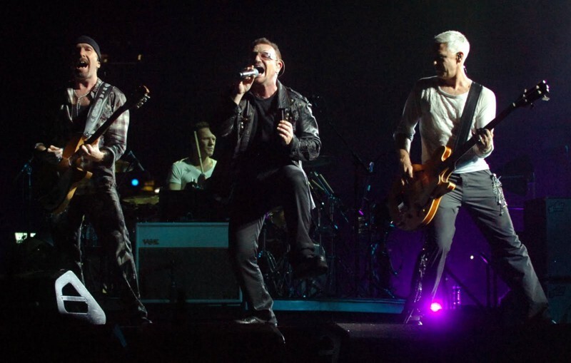 Концерт U2 в Стокгольме отменили из-за вооруженного посетителя!