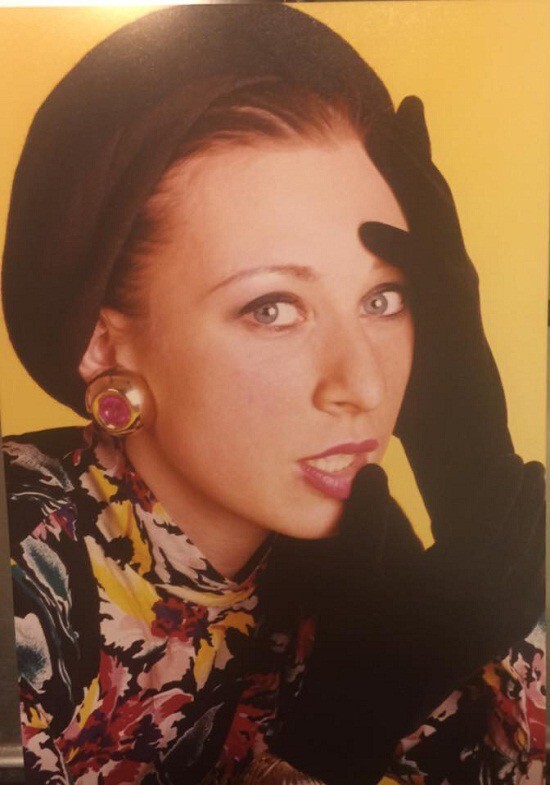 Мария Захарова присоединилась к флешмобу опубликовав свои фото из 90-х