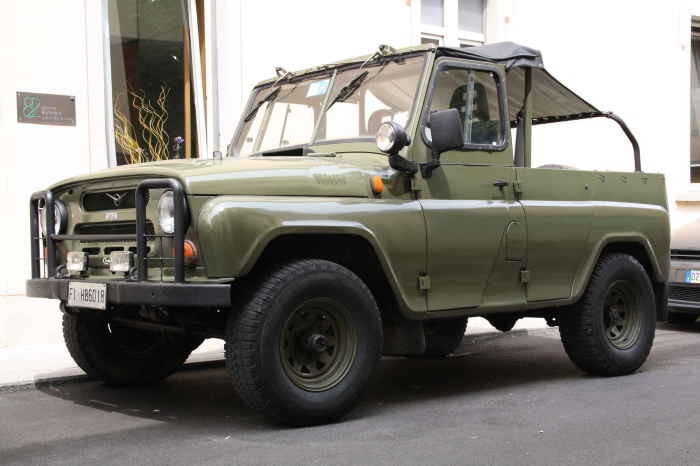 5. UAZ Hunter