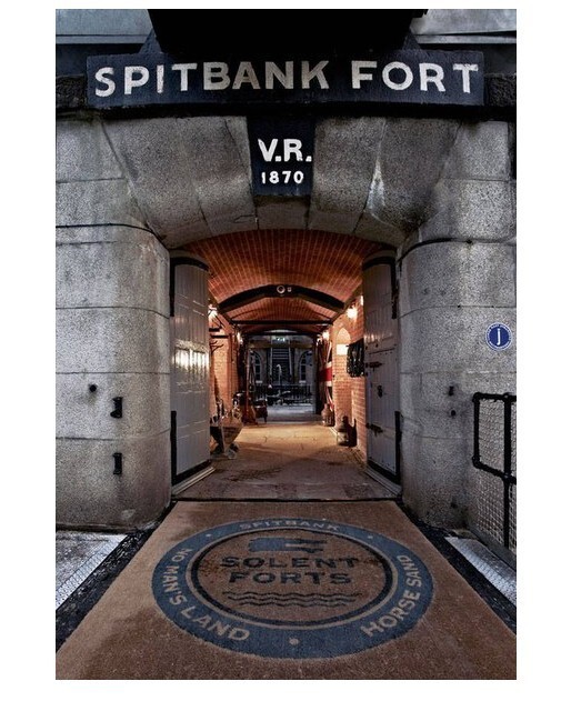 Spitbank Fort — отель посреди моря в Британии 