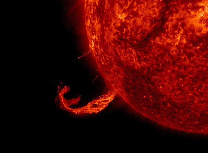 Вспышка на Солнце. (Фото Solar Dynamics Observatory | NASA):