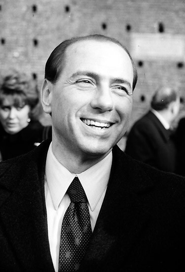 79 лет Сильвио Берлускони