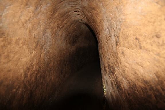 В подземном туннеле