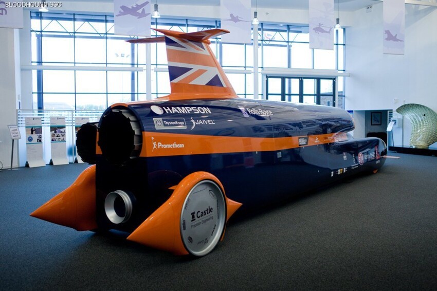 В Лондоне показали сверхзвуковой реактивный автомобиль Bloodhound SSC