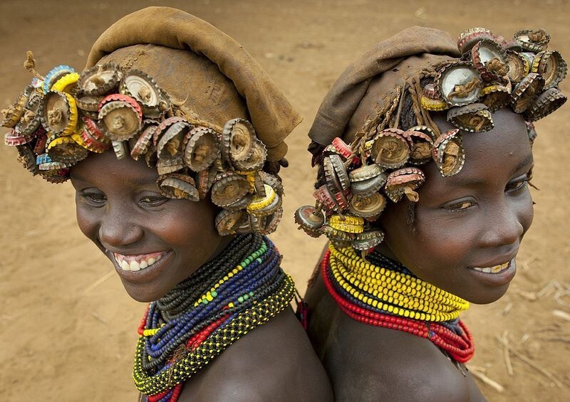 Чем украшают себя женщины из полукочевого племени из Южной Эфиопии